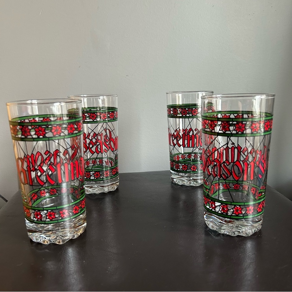 Houze Vintage Festive ‘Seasons Greetings’ 4 piece Highball Tumbler Glass Set